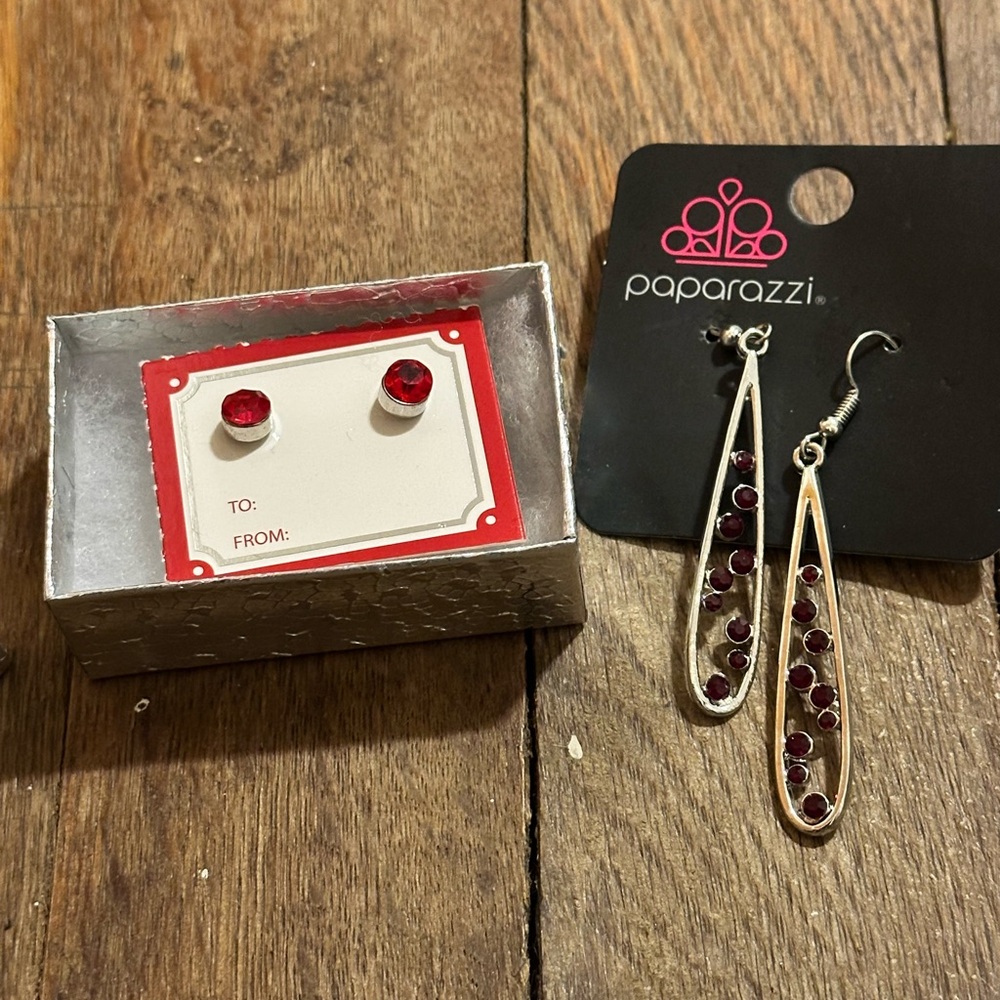 Paparazzi Red Earrings Set